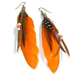 (3/$15) NWOT Delicate Goose Feather Bead Earrings